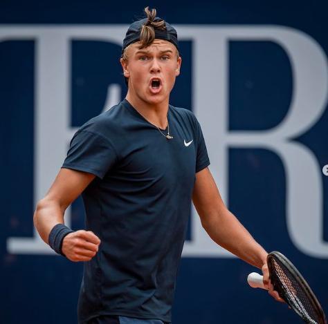 年轻球员来 年轻球员来